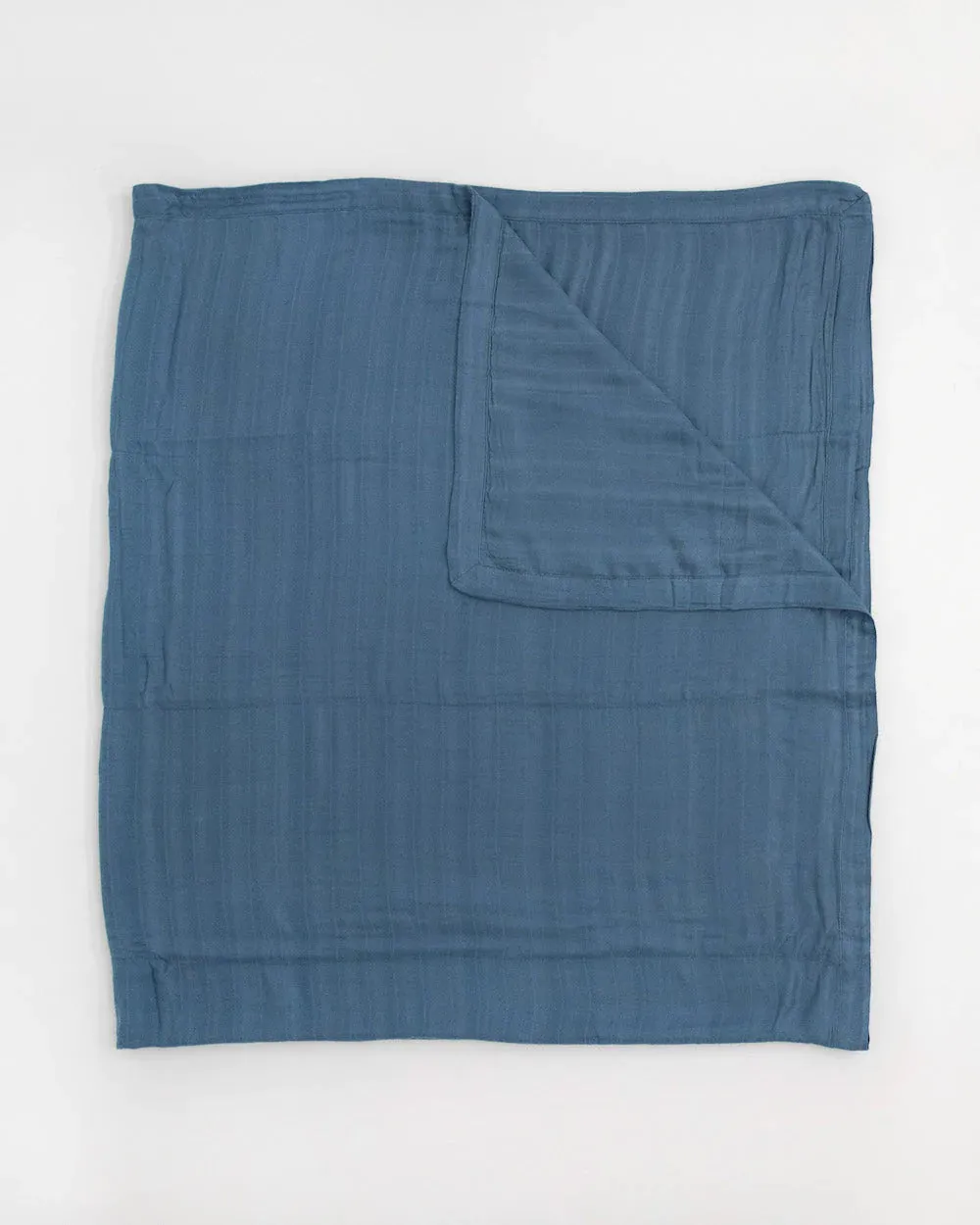 Deluxe Muslin Quilted Throw - Blue Dusk