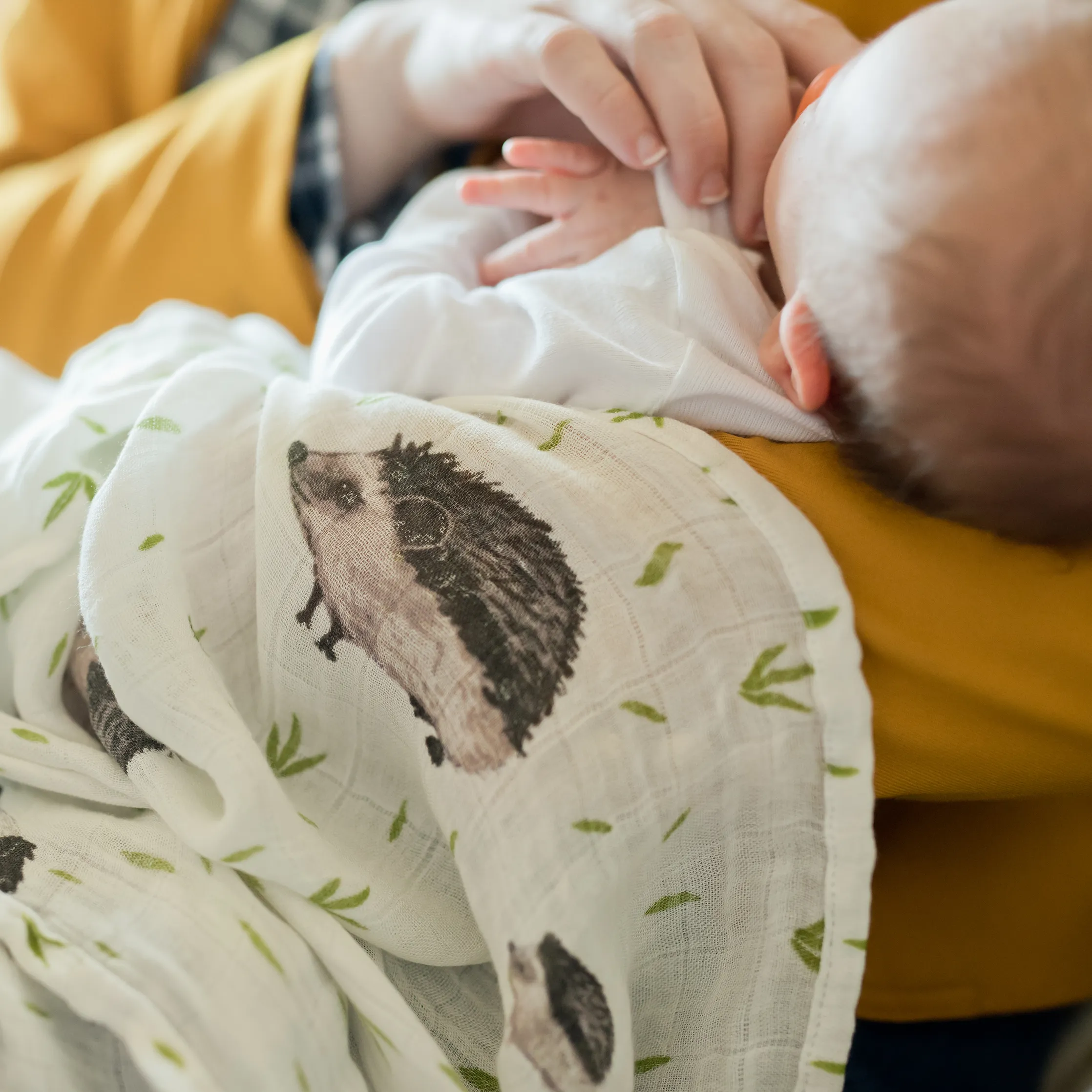 Deluxe Muslin Swaddle Blanket - Hedgehog